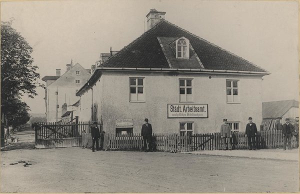 Städt. Arbeitsamt in der Zweibrückenstr. in München Quelle: Stadtarchiv München. Signatur: DE-1992-FS-NL-KV-1082